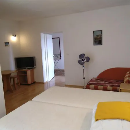 Hannah - Relax Dom Pod Orechom I1 Penzion Trávnica